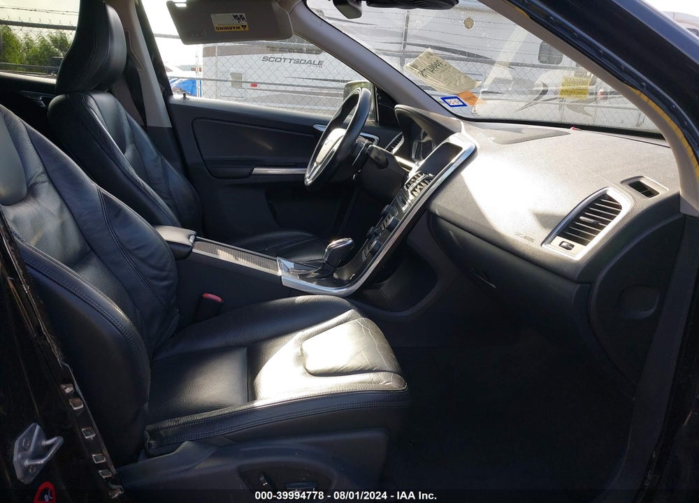 2014 VOLVO XC60 T6/T6 PLATINUM/T6 PREMIER PLUS/T6 R-DESIGN/T6 R-DESIGN PLATINUM/T6 R-DESIGN PREMIER PLUS VIN: YV4902DZ3E2507107