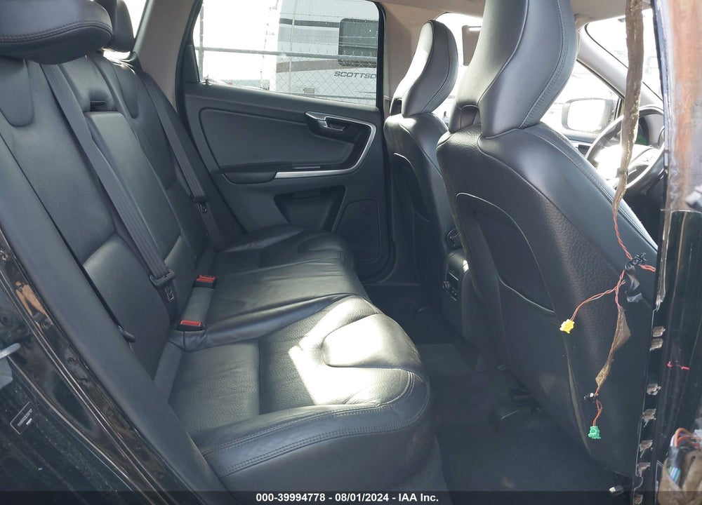 2014 VOLVO XC60 T6/T6 PLATINUM/T6 PREMIER PLUS/T6 R-DESIGN/T6 R-DESIGN PLATINUM/T6 R-DESIGN PREMIER PLUS VIN: YV4902DZ3E2507107