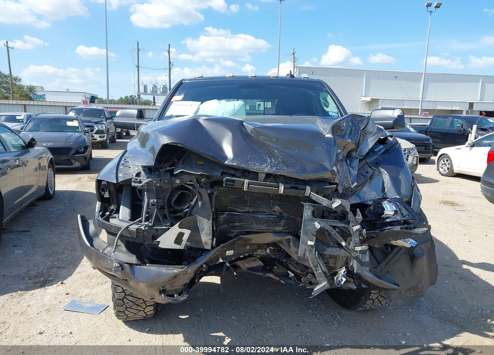 2018 RAM 2500 VIN: 3C6UR5NL2JG308346