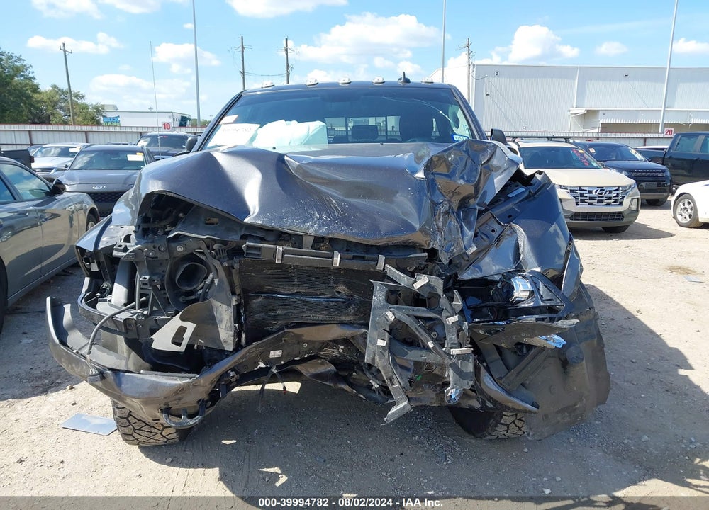 2018 RAM 2500 VIN: 3C6UR5NL2JG308346