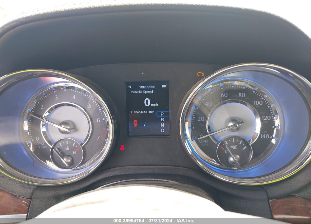 2012 CHRYSLER 300 VIN: 2C3CCAAGXCH105266