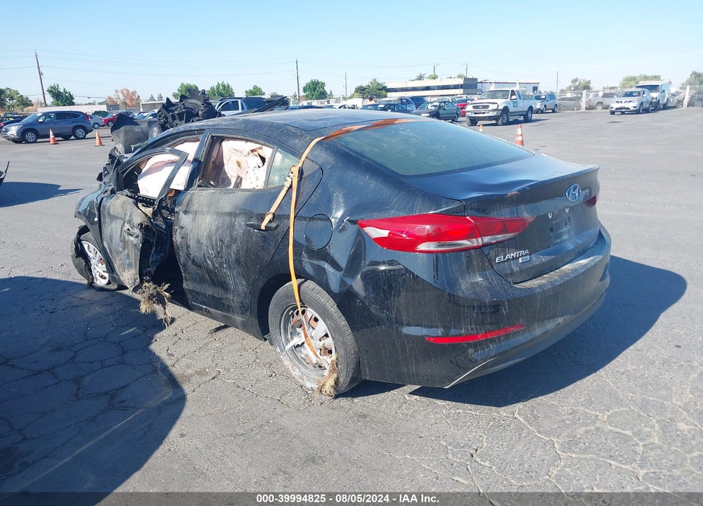 2018 HYUNDAI ELANTRA SE VIN: 5NPD74LF0JH222918