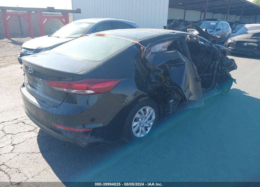 2018 HYUNDAI ELANTRA SE VIN: 5NPD74LF0JH222918