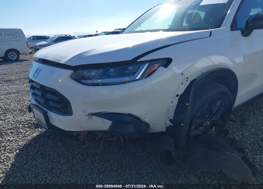 2024 HONDA HR-V 2WD SPORT/2WD SPORT W/O BSI VIN: 3CZRZ1H54RM749634