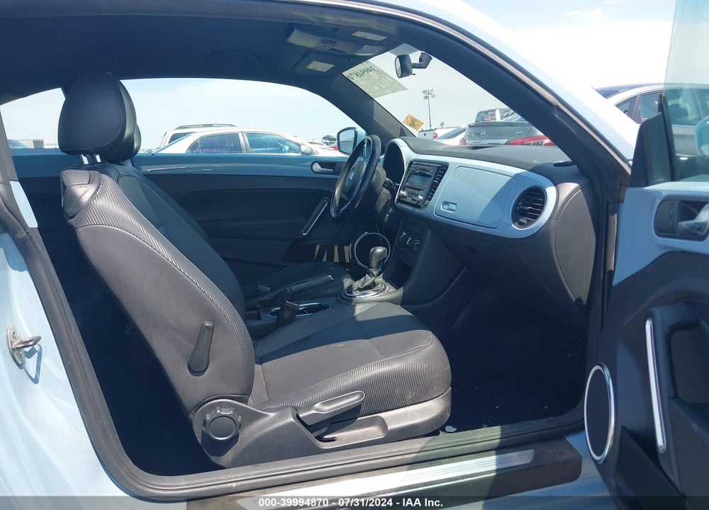 2012 VOLKSWAGEN BEETLE 2.5L VIN: 3VWJP7AT6CM665615