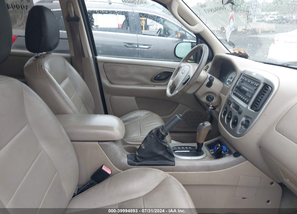 2005 FORD ESCAPE XLT VIN: 1FMCU93155KA40902
