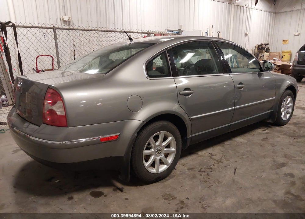 2004 VOLKSWAGEN PASSAT GLS VIN: WVWPD63B54E292885