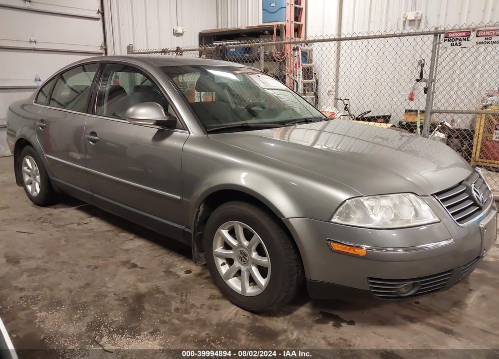 2004 VOLKSWAGEN PASSAT GLS VIN: WVWPD63B54E292885