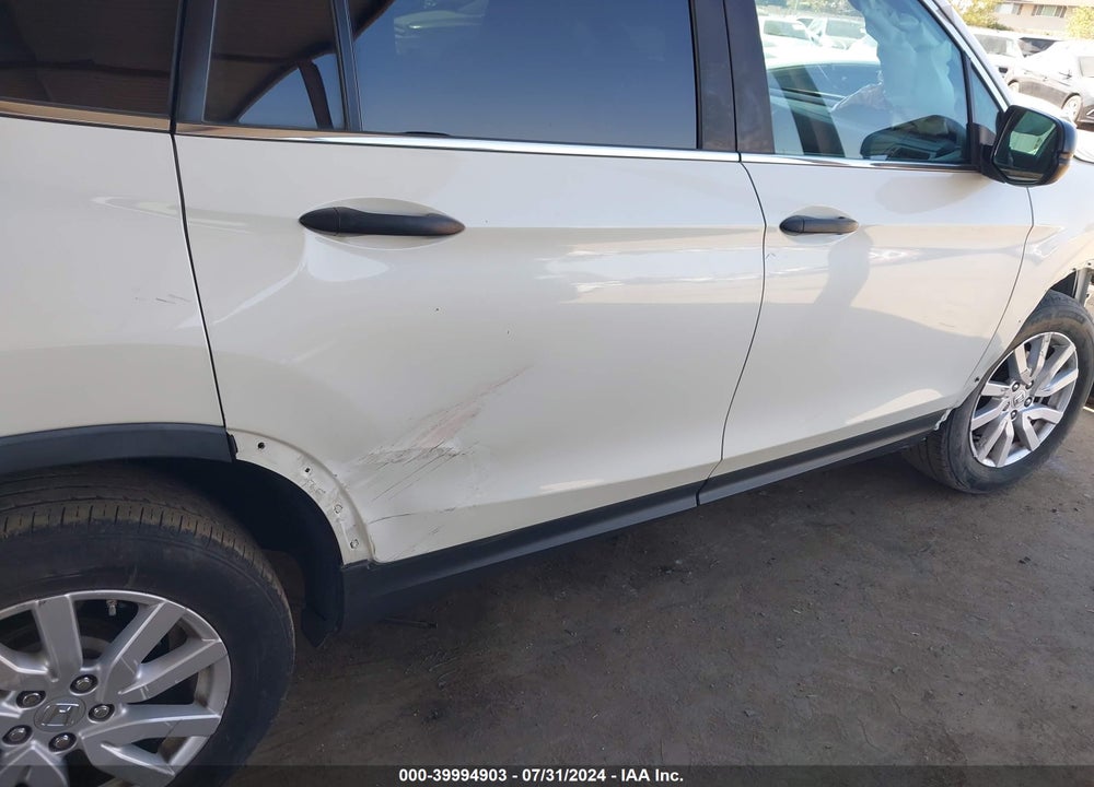2019 HONDA PILOT LX VIN: 5FNYF5H17KB013182