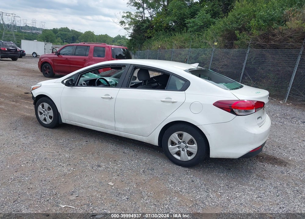 2017 KIA FORTE LX VIN: 3KPFK4A76HE159003
