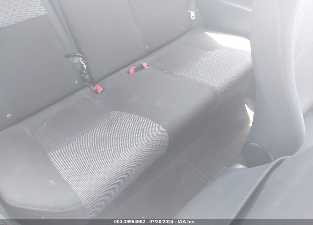 2015 TOYOTA YARIS L VIN: VNKJTUD39FA032088