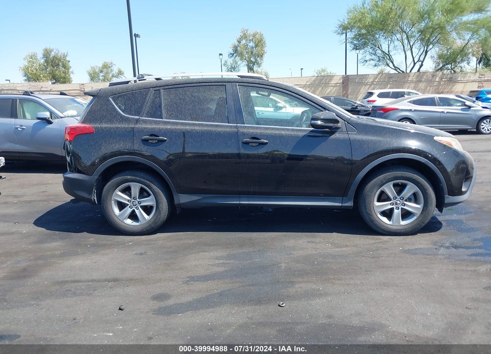 2015 TOYOTA RAV4 XLE VIN: 2T3WFREV0FW167948