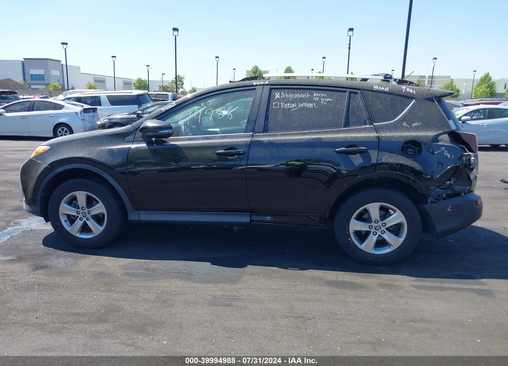 2015 TOYOTA RAV4 XLE VIN: 2T3WFREV0FW167948