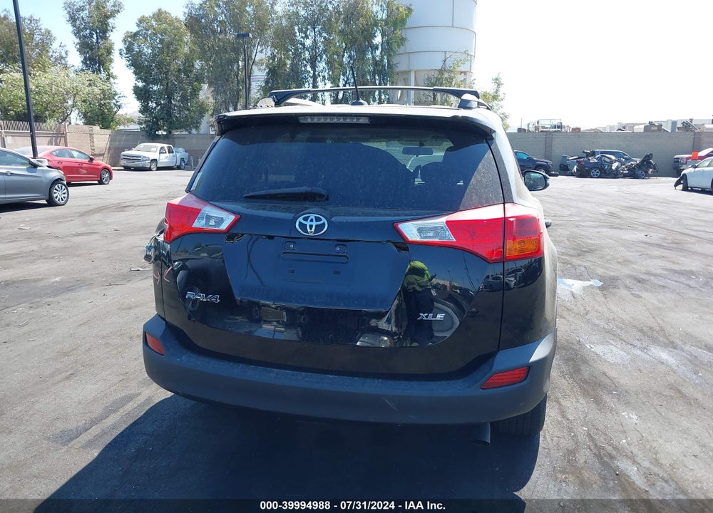 2015 TOYOTA RAV4 XLE VIN: 2T3WFREV0FW167948