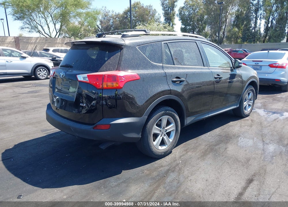 2015 TOYOTA RAV4 XLE VIN: 2T3WFREV0FW167948