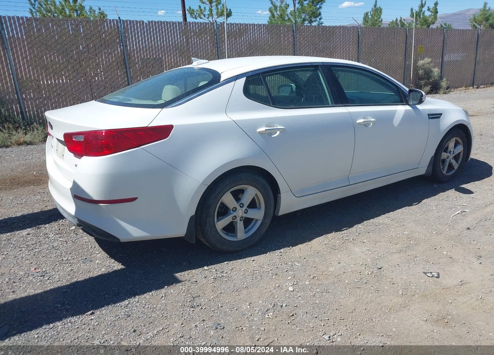 2015 KIA OPTIMA LX VIN: KNAGM4A74F5546539