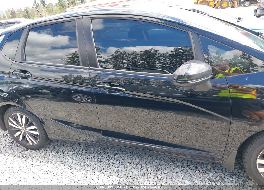 2015 HONDA FIT EX/EX-L VIN: 3HGGK5H88FM757722