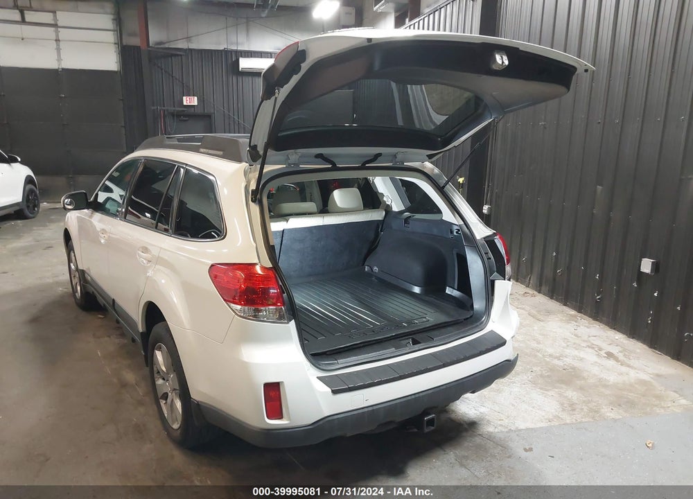 2011 SUBARU OUTBACK VIN: 4S4BRCCC8B3376853
