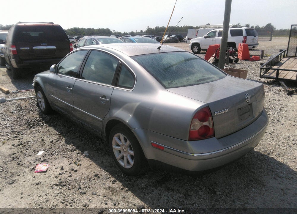 2004 VOLKSWAGEN PASSAT GLS VIN: WVWPD63B24P158579