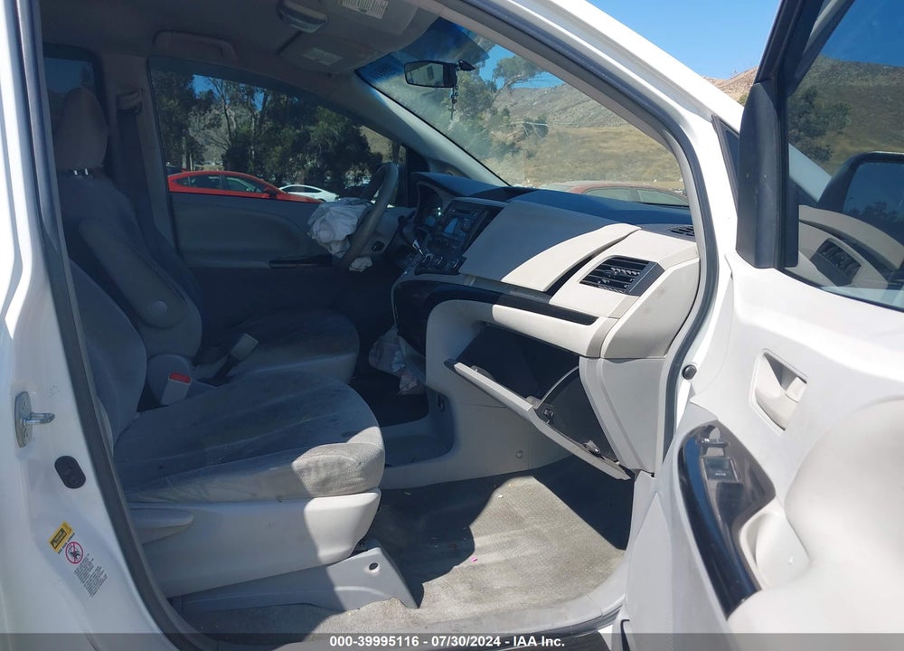 2012 TOYOTA SIENNA BASE 7 PASSENGER VIN: 5TDKA3DC1CS011747