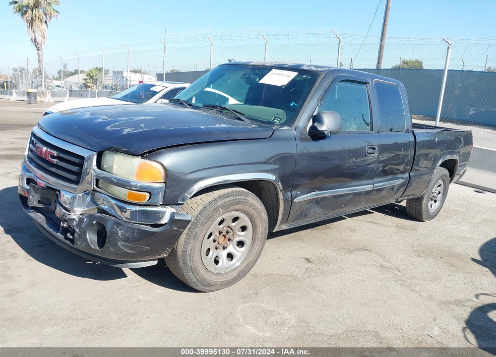 2005 GMC SIERRA 1500 SLE VIN: 2GTEC19V451111583