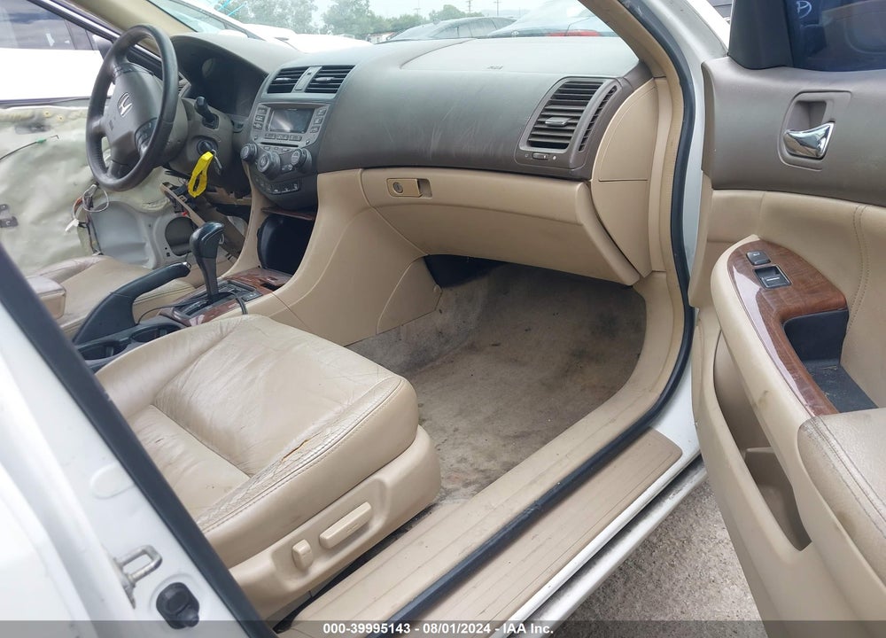 2007 HONDA ACCORD 3.0 EX VIN: 1HGCM66527A088174