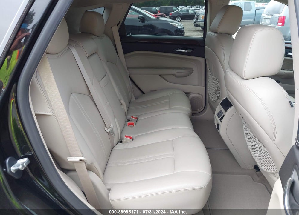 2011 CADILLAC SRX LUXURY COLLECTION VIN: 3GYFNAEY4BS672939