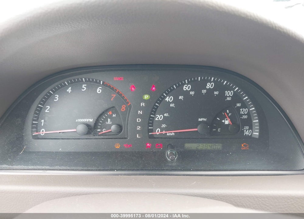 2003 TOYOTA CAMRY LE VIN: 4T1BE32K23U752267