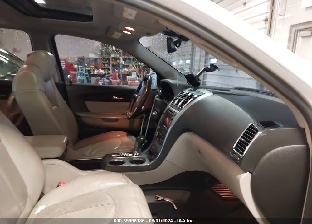 2007 GMC ACADIA SLT-1 VIN: 1GKEV33717J114289