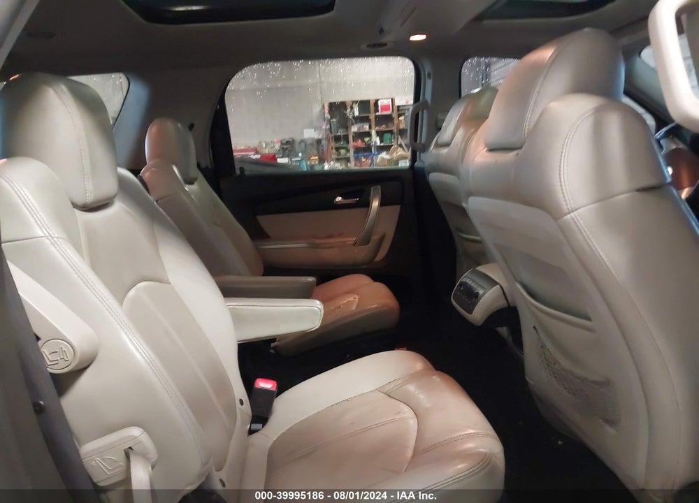2007 GMC ACADIA SLT-1 VIN: 1GKEV33717J114289