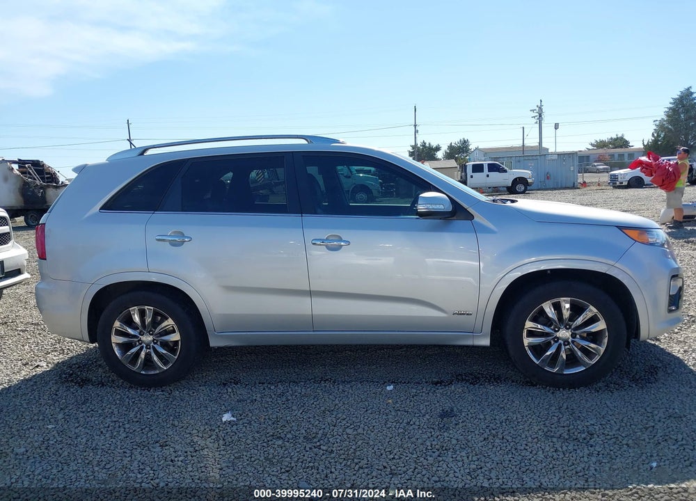 2013 KIA SORENTO SX V6 VIN: 5XYKWDA29DG401349