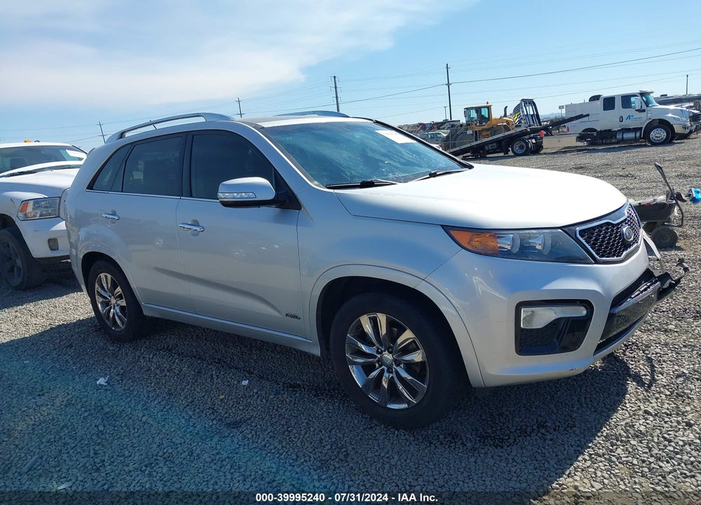 2013 KIA SORENTO SX V6 VIN: 5XYKWDA29DG401349