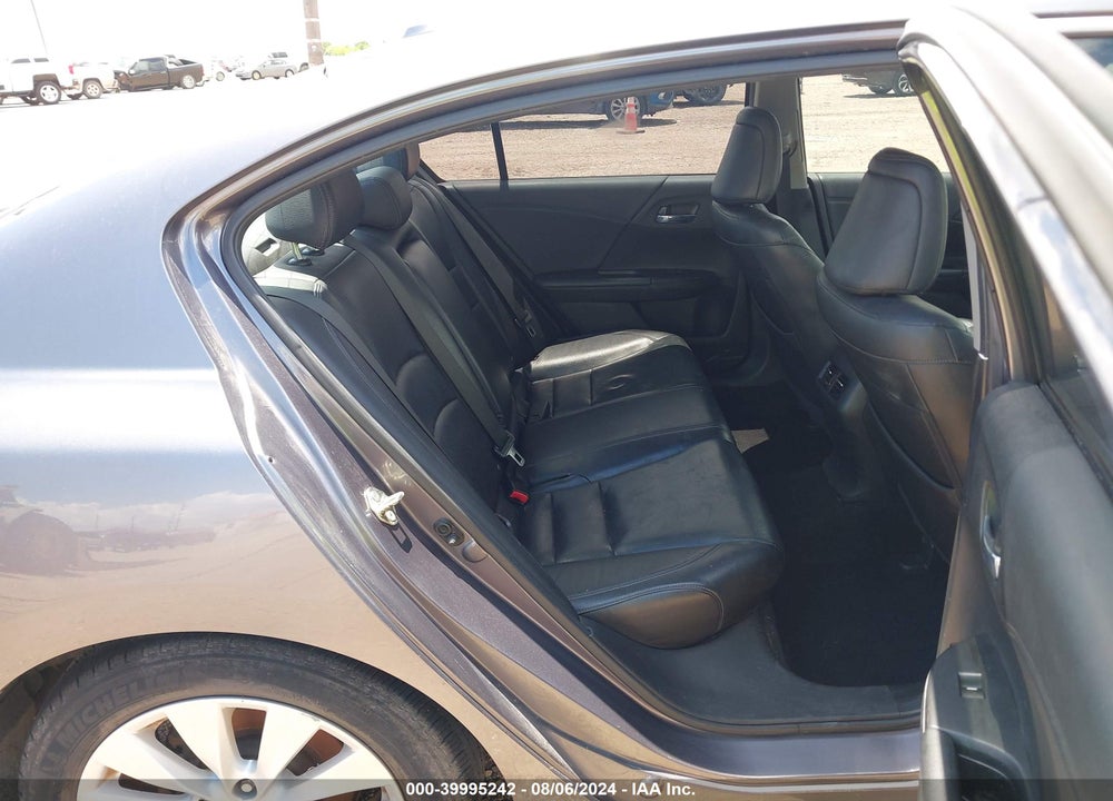 2015 HONDA ACCORD EX-L V-6 VIN: 1HGCR3F83FA026999