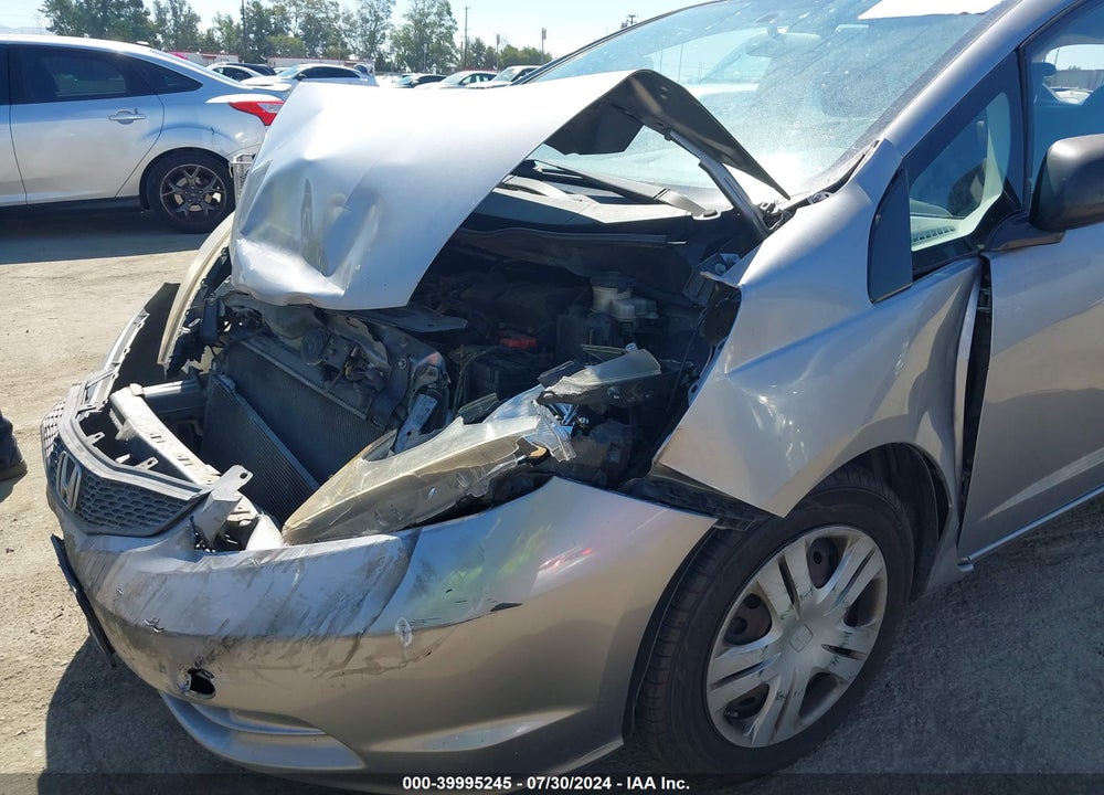 2010 HONDA FIT VIN: JHMGE8H23AS012815