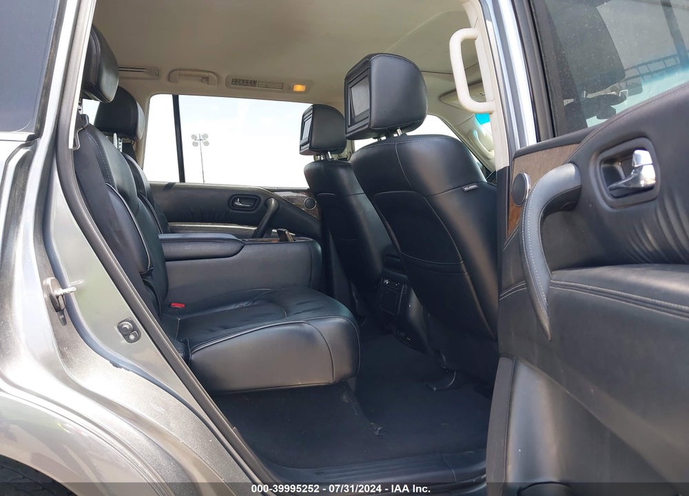 2015 INFINITI QX80 VIN: JN8AZ2NF4F9573737