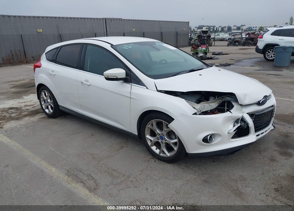 2012 FORD FOCUS TITANIUM VIN: 1FAHP3N29CL267821
