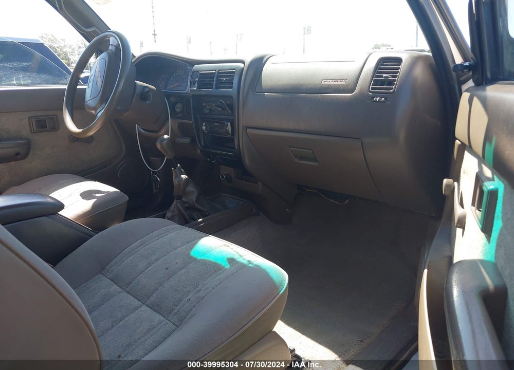 2000 TOYOTA TACOMA VIN: 4TAWM72N7YZ603434