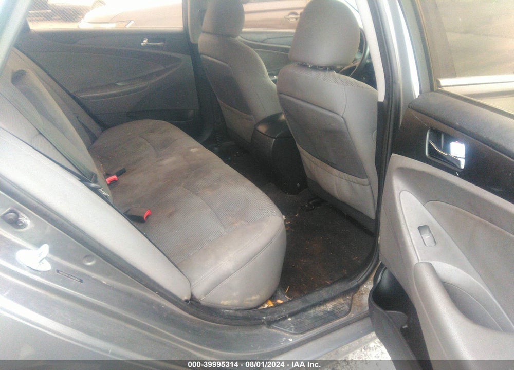 2013 HYUNDAI SONATA GLS VIN: 5NPEB4AC1DH663604