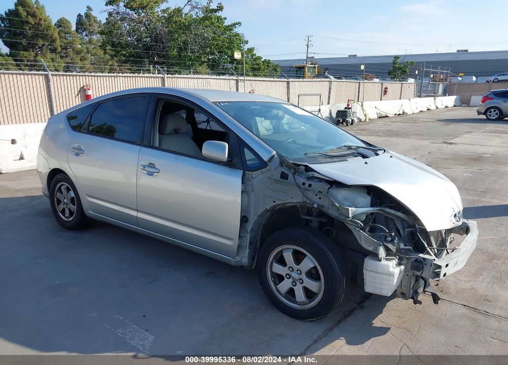 2005 TOYOTA PRIUS VIN: JTDKB20U050127372