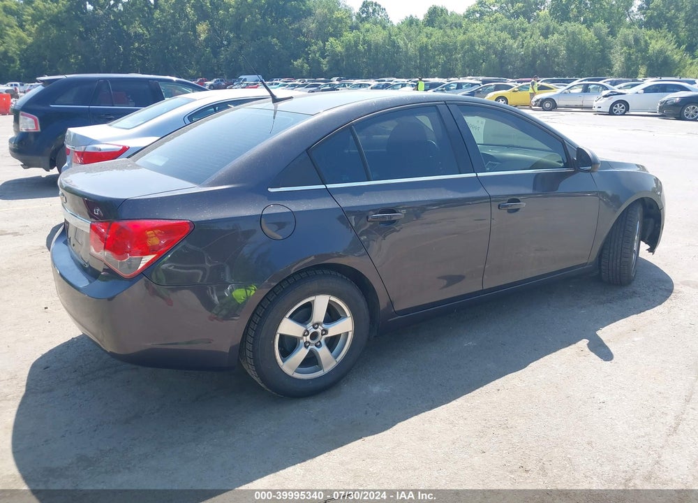 2014 CHEVROLET CRUZE 1LT AUTO VIN: 1G1PC5SB6E7117641