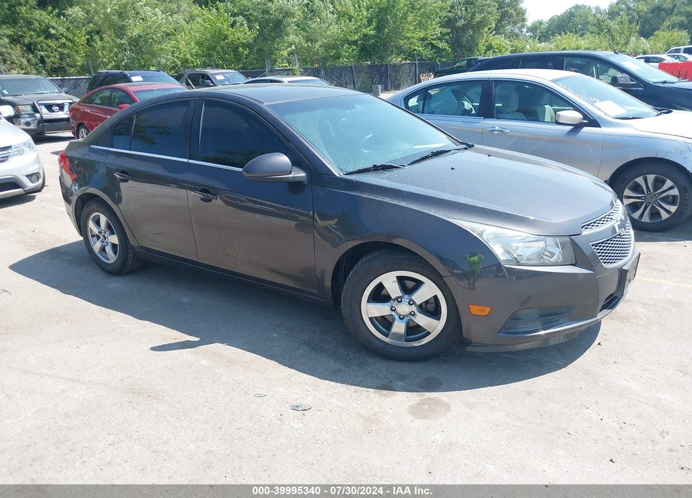 2014 CHEVROLET CRUZE 1LT AUTO VIN: 1G1PC5SB6E7117641