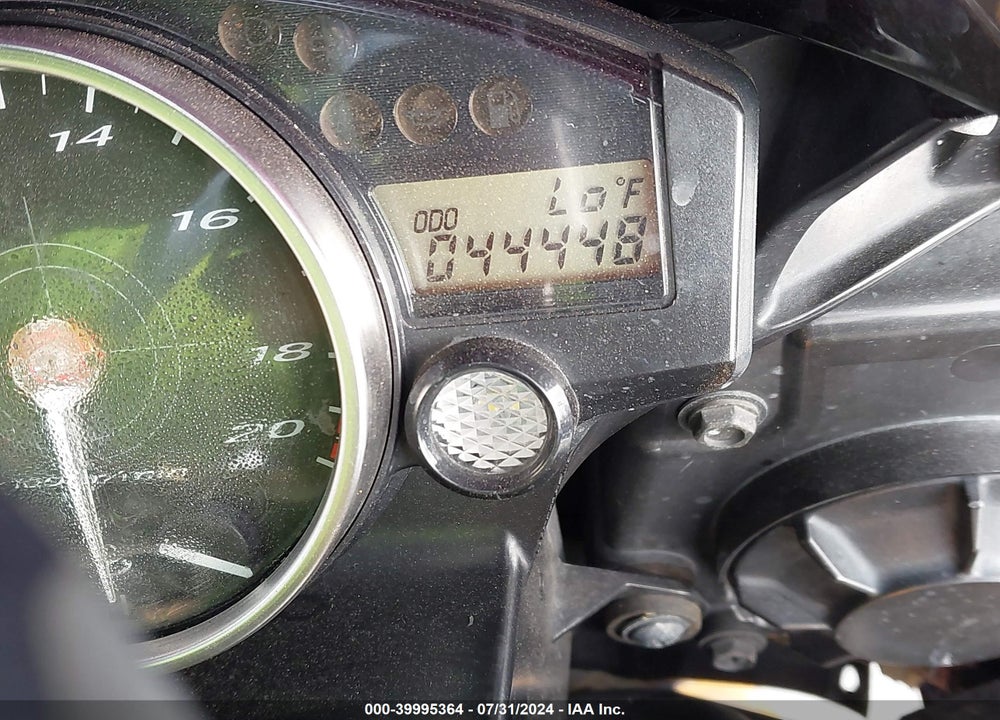 2006 YAMAHA YZFR6 L VIN: JYARJ12E06A000453