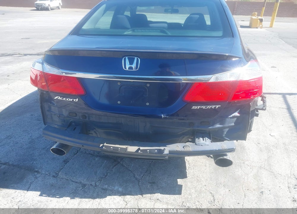 2015 HONDA ACCORD SPORT VIN: 1HGCR2F55FA124979