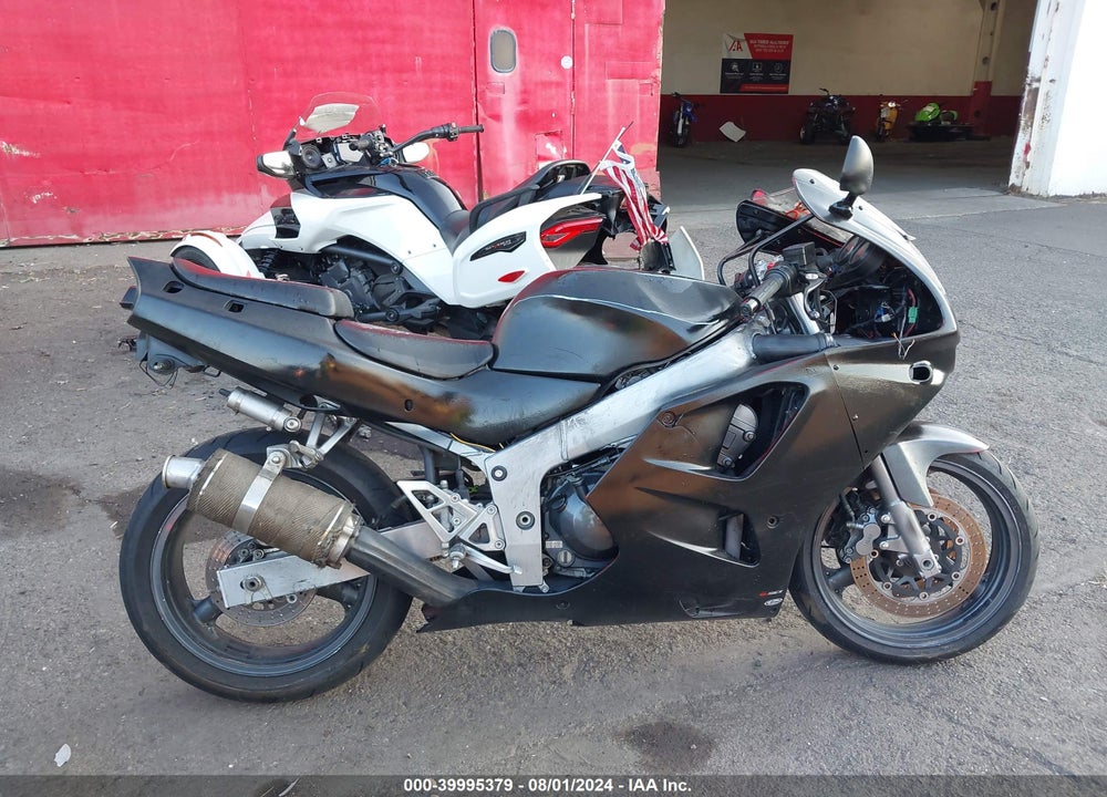 1997 KAWASAKI ZX600 F VIN: JKAZX4F18VA031230