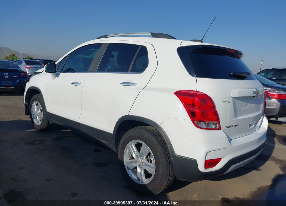 2018 CHEVROLET TRAX LT VIN: KL7CJPSB1JB681922