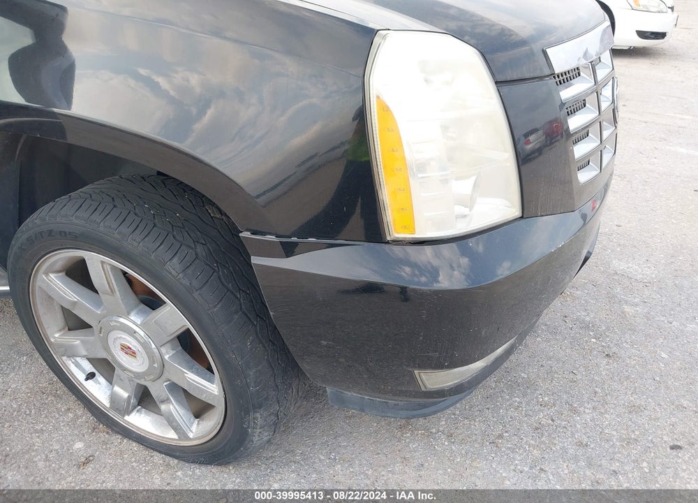 2009 CADILLAC ESCALADE ESV STANDARD VIN: 1GYFC26249R114057