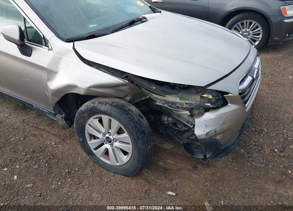 2018 SUBARU OUTBACK 2.5I PREMIUM VIN: 4S4BSACC2J3268168