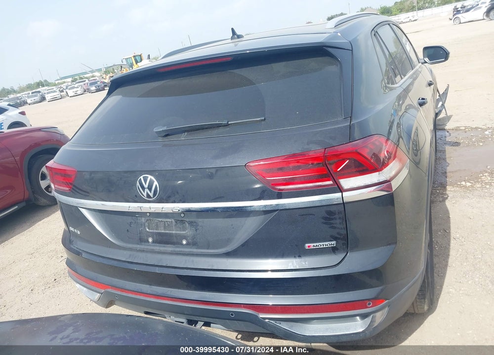 2022 VOLKSWAGEN ATLAS CROSS SPORT 3.6L V6 SE W/TECHNOLOGY VIN: 1V2KE2CA5NC207546