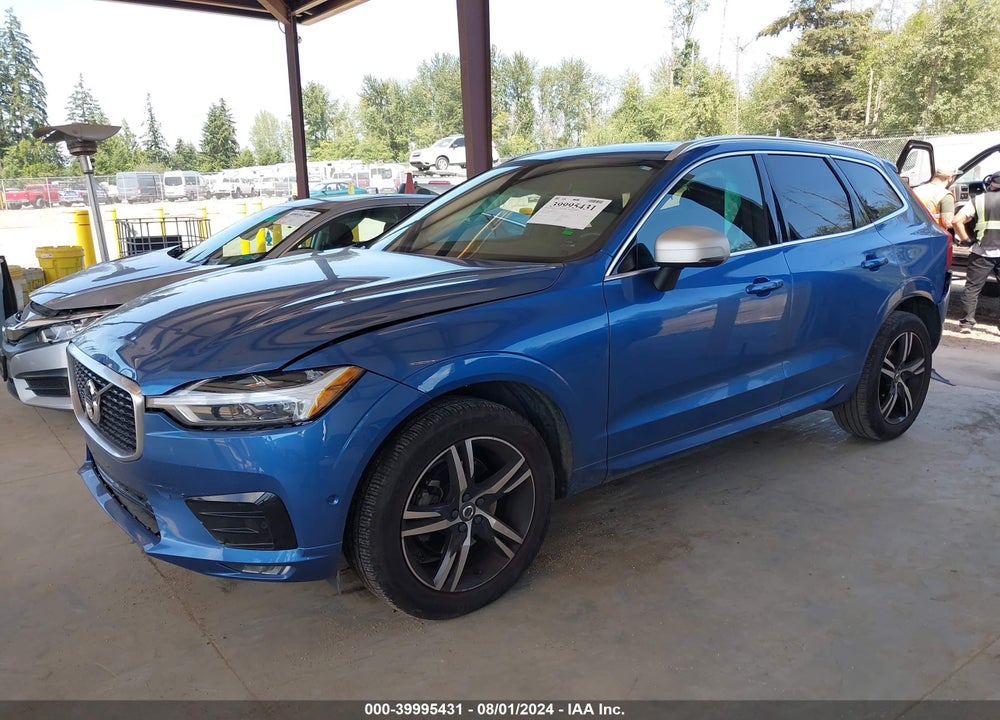 2018 VOLVO XC60 T5 R-DESIGN VIN: LYV102RM6JB096369