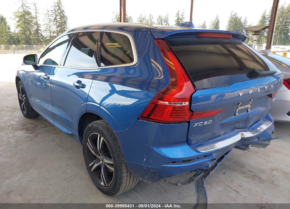 2018 VOLVO XC60 T5 R-DESIGN VIN: LYV102RM6JB096369